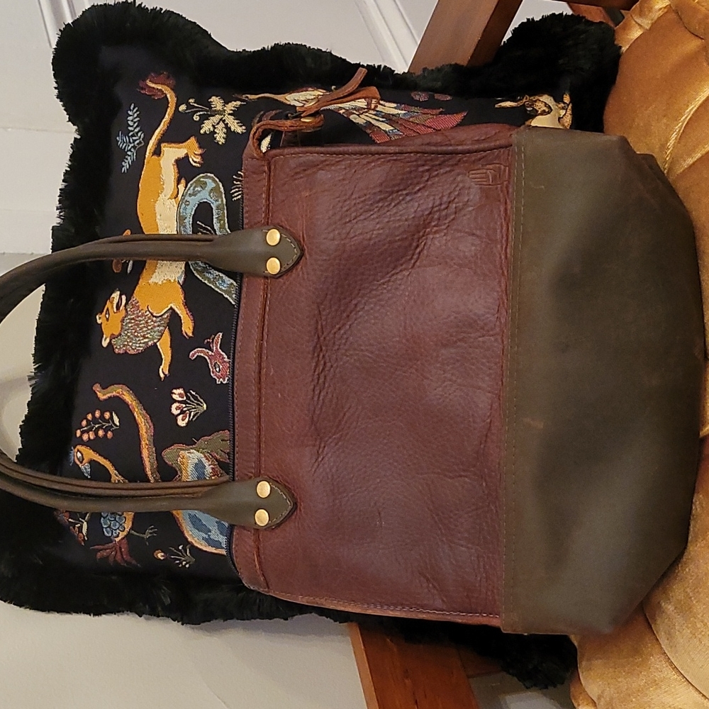 Handmade leather bag
